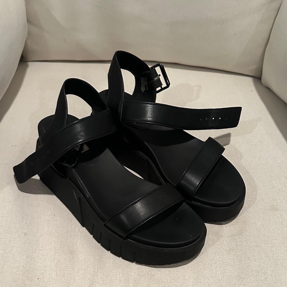 Steve Madden Black Women's Sandals